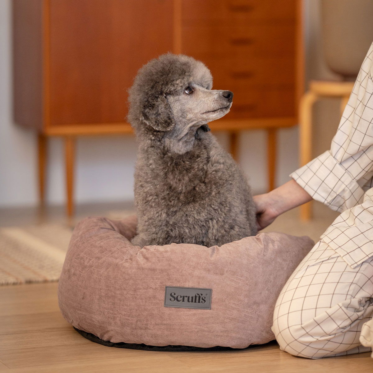 Scruffs Oslo donut bed pink blush