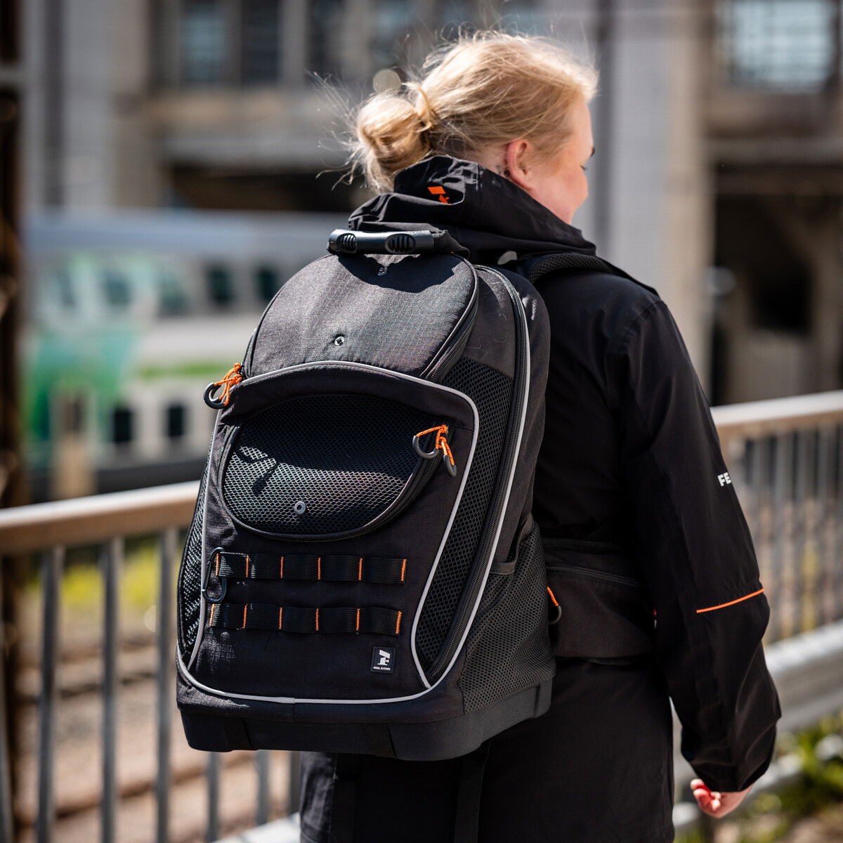 Feel Active Explore backpack black