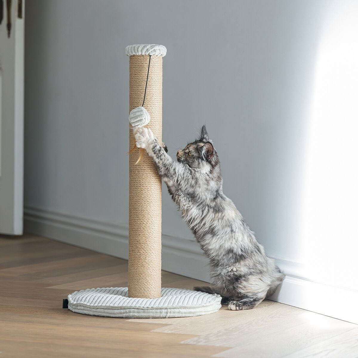 Designed by Lotte Scratching post Ribbed