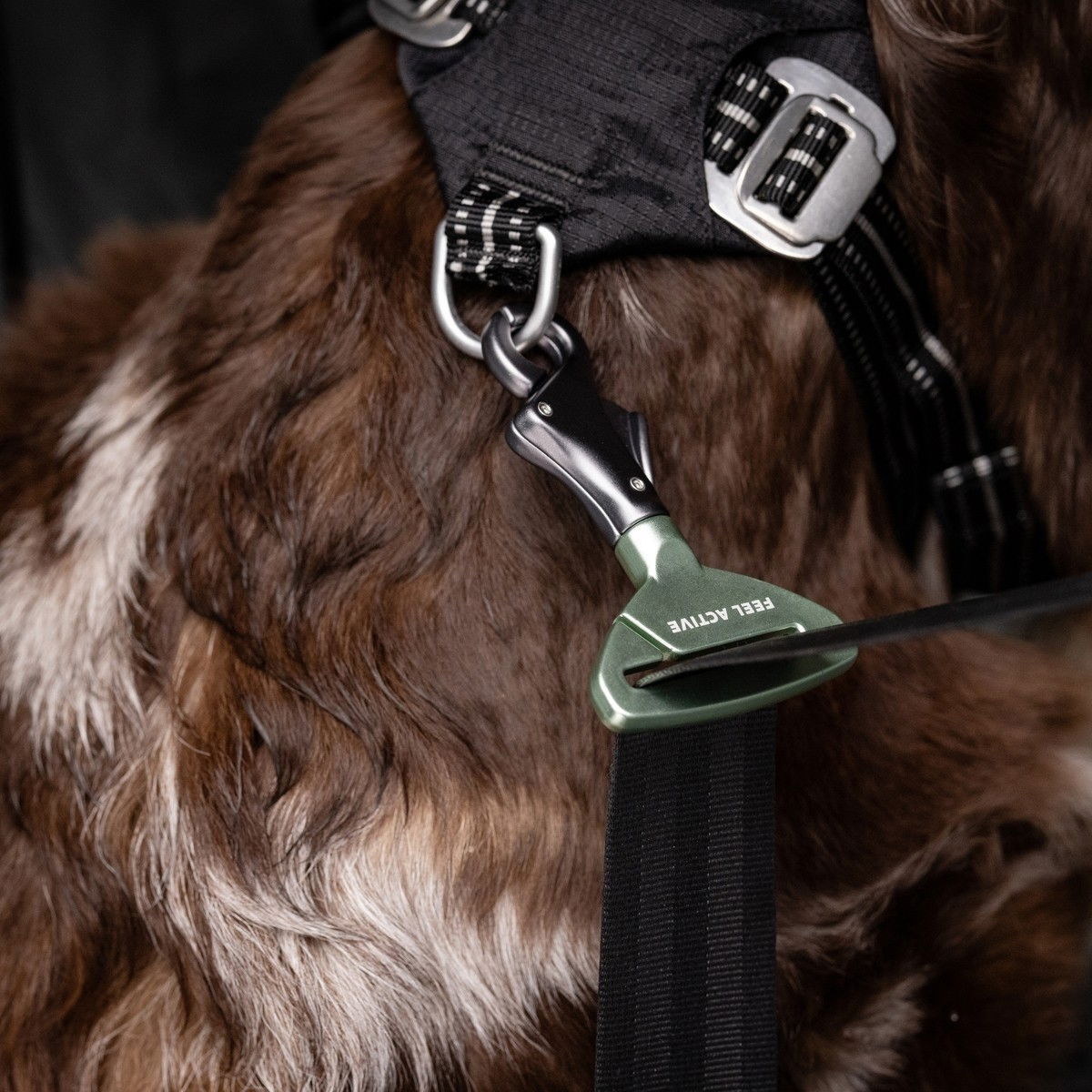 Feel Active Car seatbelt safety hook